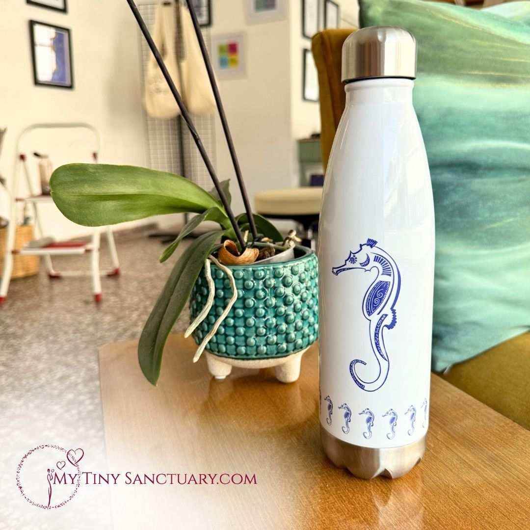 Seahorse Animal Spirit Isotherm Water Bottle Blue Edition - My Tiny Sanctuary
