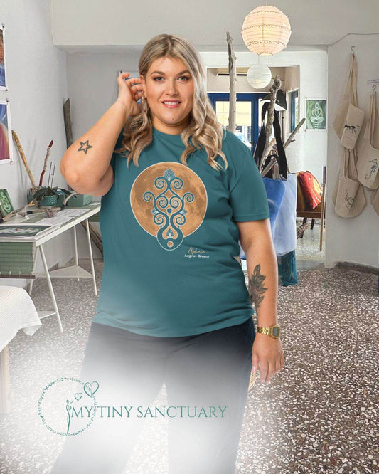 Aphaia Moon Dream T-Shirt 100% Vegan Organic Cotton | Unisex - My Tiny Sanctuary