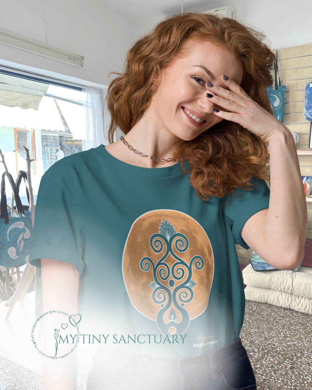 Aphaia Moon Dream T-Shirt 100% Vegan Organic Cotton | Unisex - My Tiny Sanctuary
