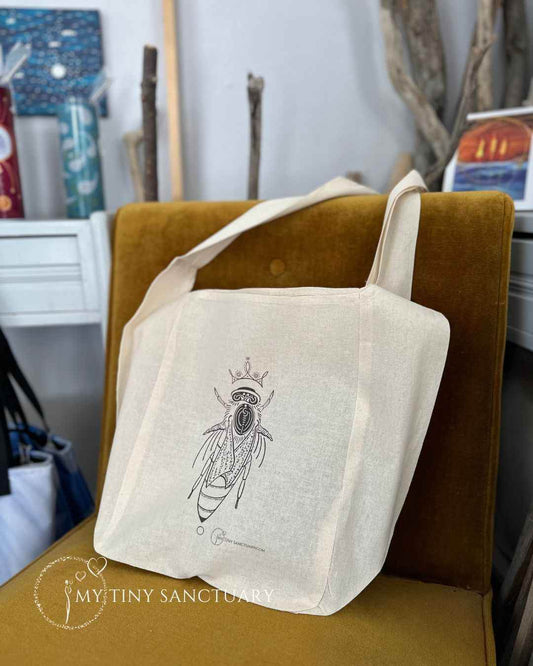Bee Animal Spirit Tote Bag in Organic Cotton • Pick Your Spirit Companion - My Tiny Sanctuary