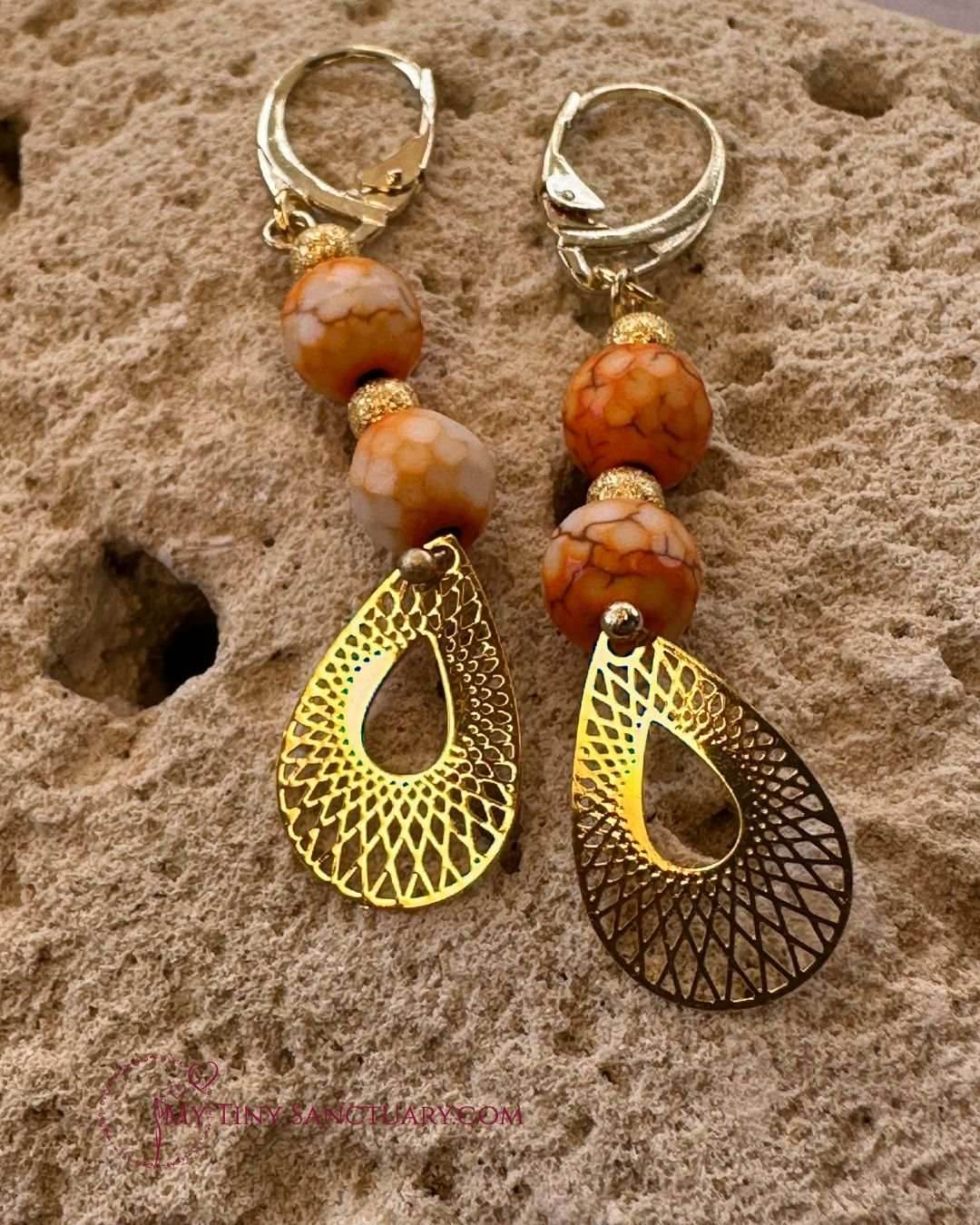 Geometry Earrings Orange and Golden with Howlite: 🌞 Summer Collection - My Tiny Sanctuary