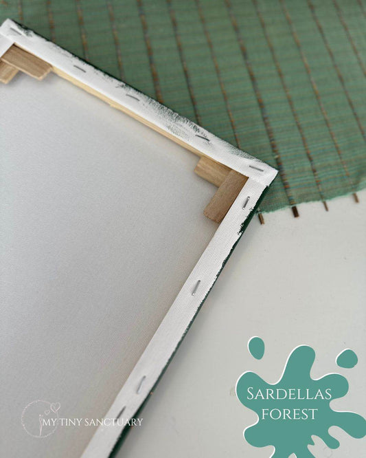 Silver Sardellas in Sea Weed Forest - My Tiny Sanctuary