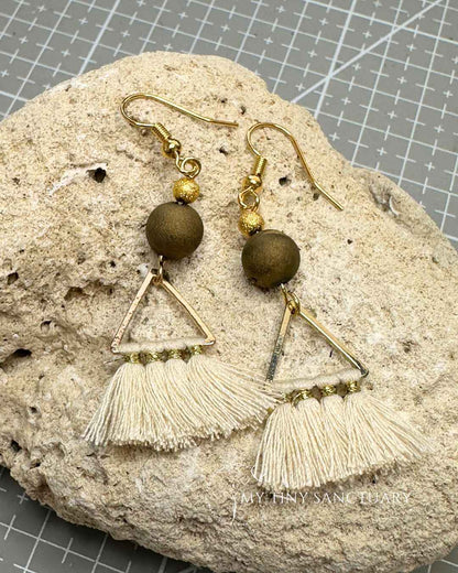 Ethnic Tassel Triangle: When Traditional Craft Meets Modern Womens