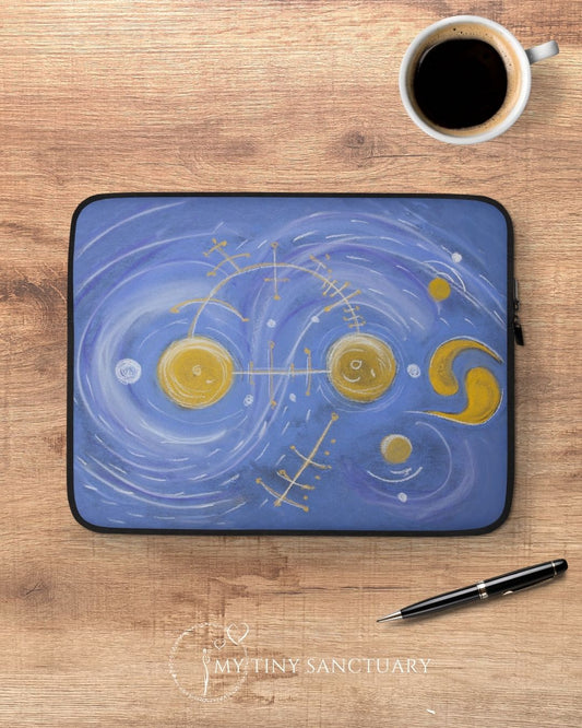 Laptop Sleeve Get Back To Centre I Light Code Illustration