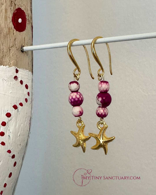 Golden Starfish Earrings & Fuchsia Howlite | Mediterranean Summer Look