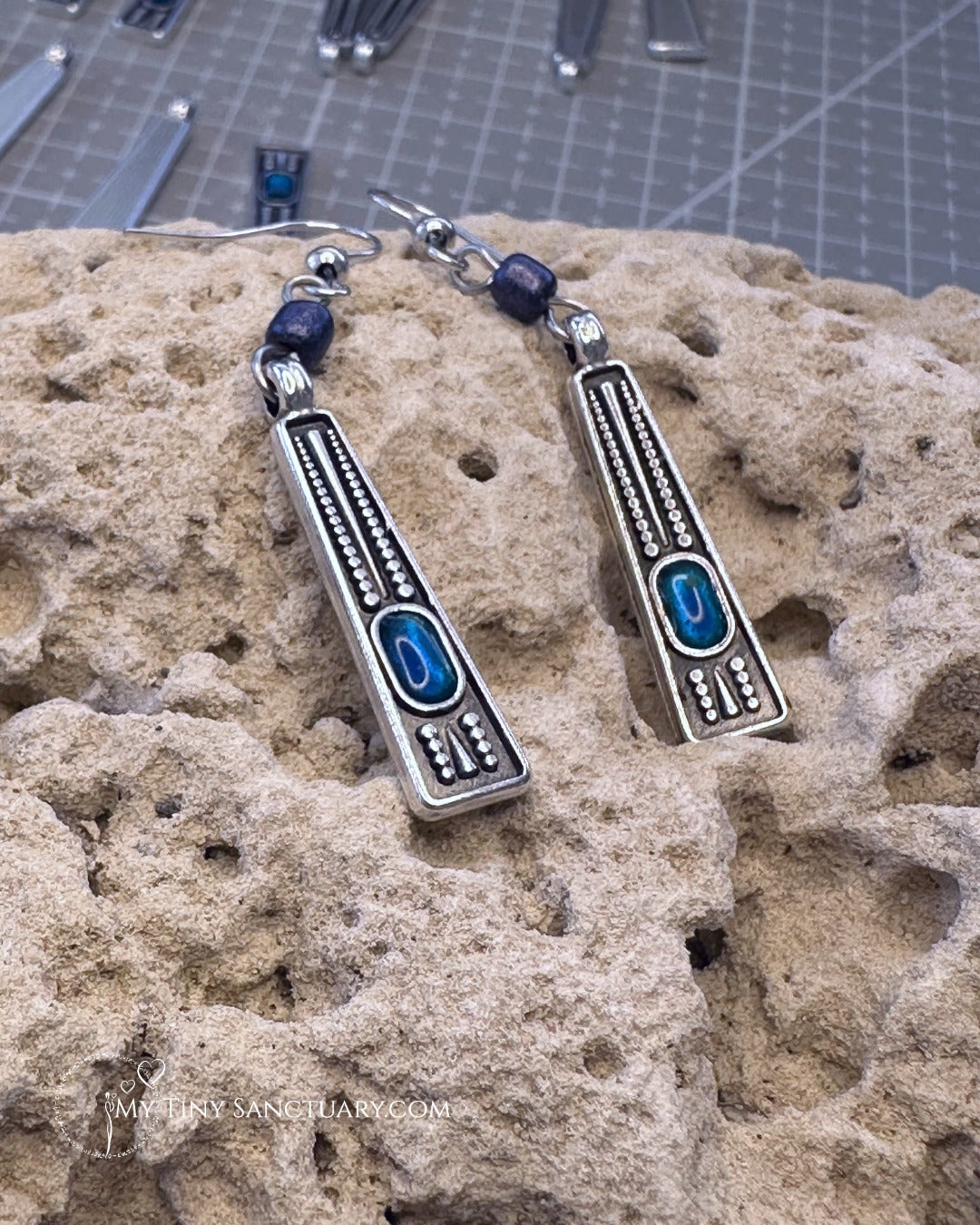 1920's Vibes Earrings