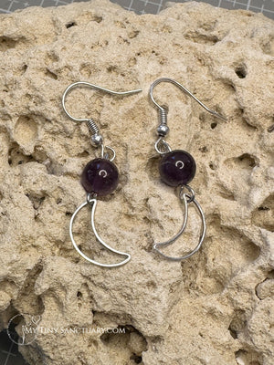 Silver Moon Amethyst Earring • Connect with your inner wisdom and rhytm