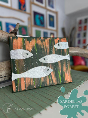 Silver Sardellas in Sea Weed Forest - My Tiny Sanctuary