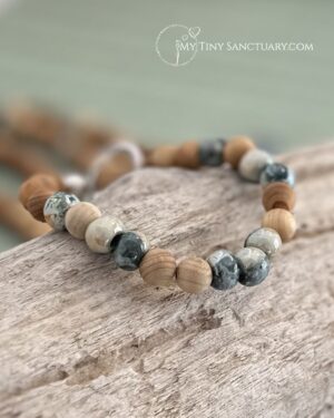 Aegean Green Grounding Bracelet | Sandalwood & Ceramic with Magnetic Clasp