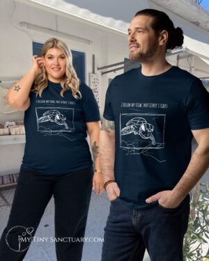 Turtle Animal Spirit T-Shirt – "I Follow My Flow, Not Others' Tides" (Organic Cotton)