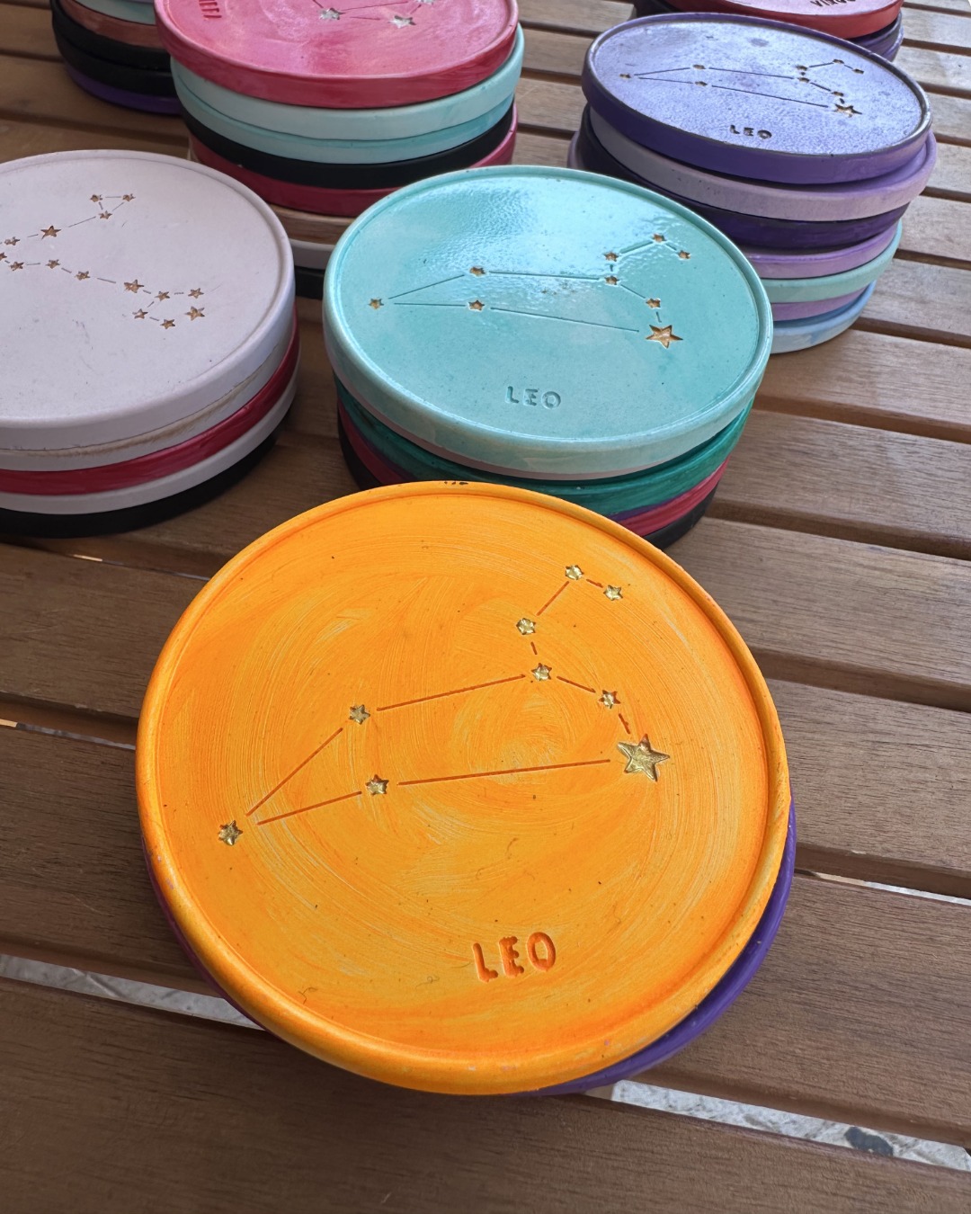 Leo Coaster – Hand-painted Leo Constellation Coaster in Porcelain